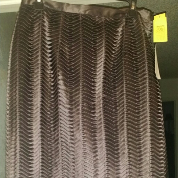 Skirt 100 % Silk. REDUCED!  NWT