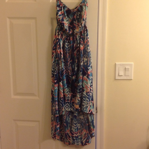 A beautiful Ocean club dress (From Ireland) - Picture 1 of 3