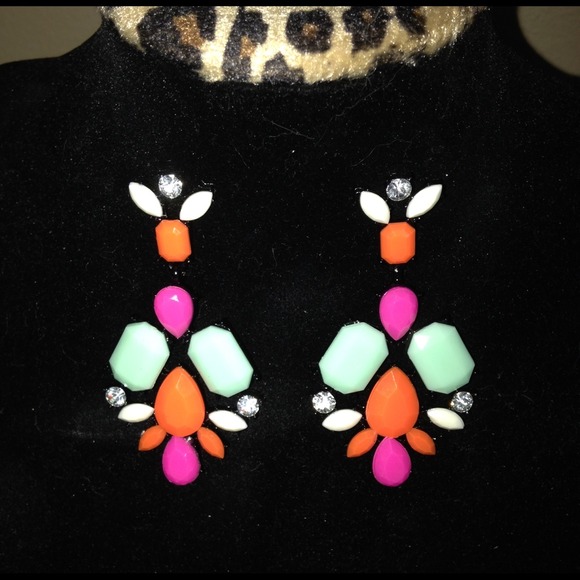 Resin & rhinestone earrings.