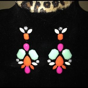 Resin & rhinestone earrings.