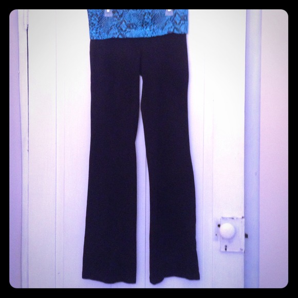 Victorias Secret boot cut yoga pants