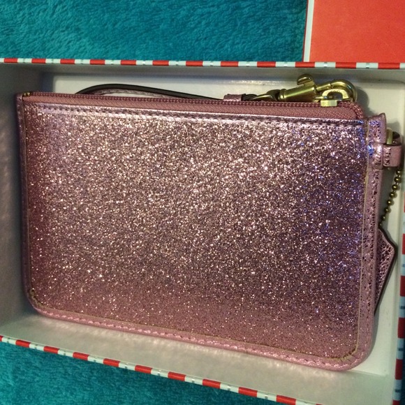 BUNDLED🚫🚫🚫Pink glitter coach wristlet - Picture 3 of 4