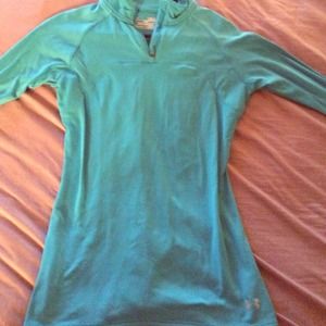 Blue under armour top