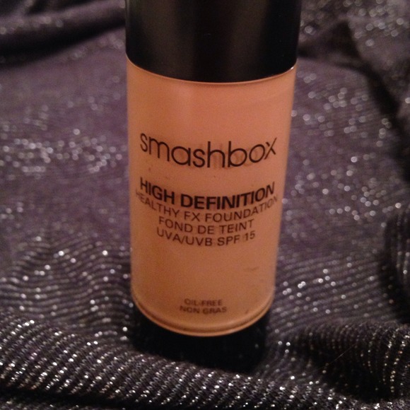 Brand new SMASHBOX foundation