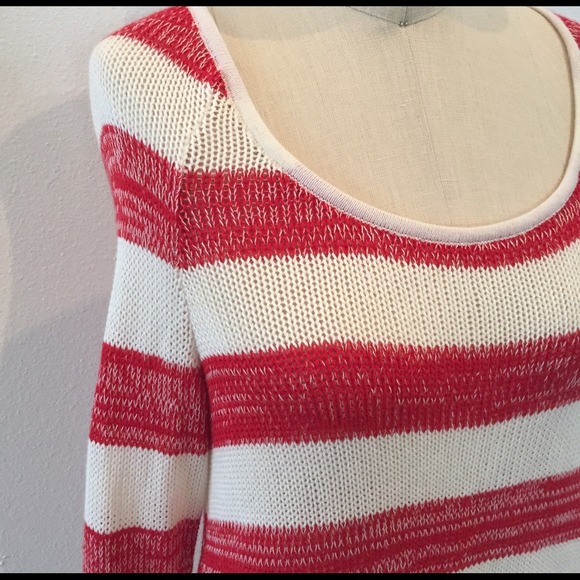 ❌SOLD❌Dolce Vita soft thick knit striped sweater - Picture 4 of 4