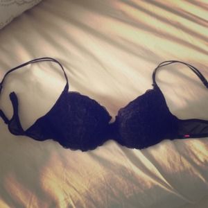 Black lace Lightly lined bra