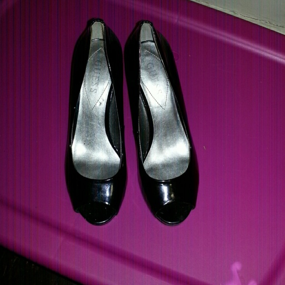 Guess peep toe heels