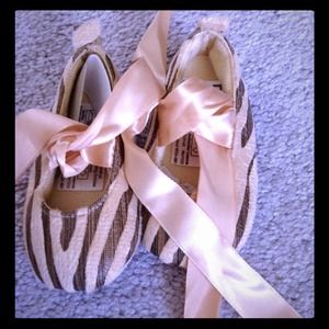 Infant safari inspired ballet shoes