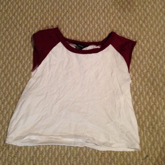 Cut Off Raglan Crop Top