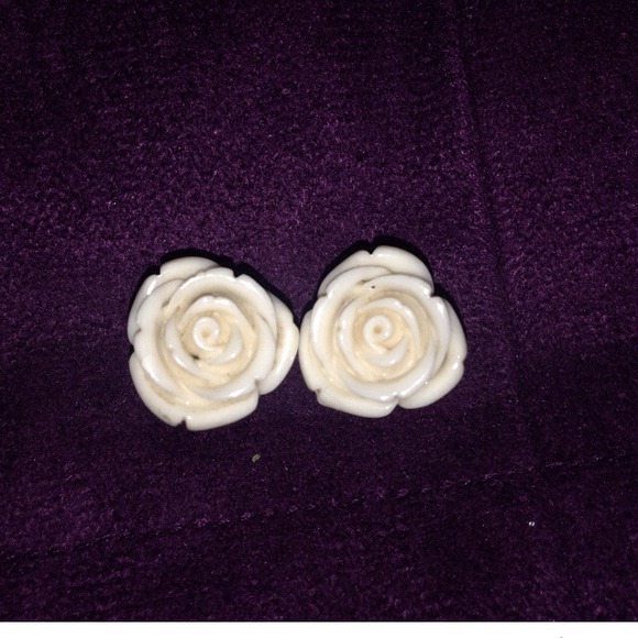 Floral gauges
