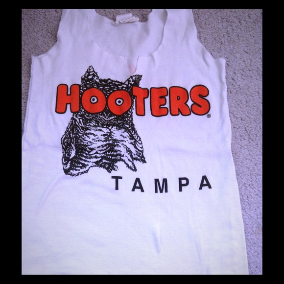 Hooters top TAMPA
