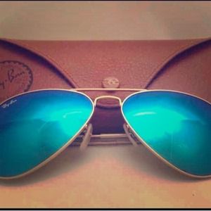 Ray-Bay flash blue Aviators. 58mm Authentic