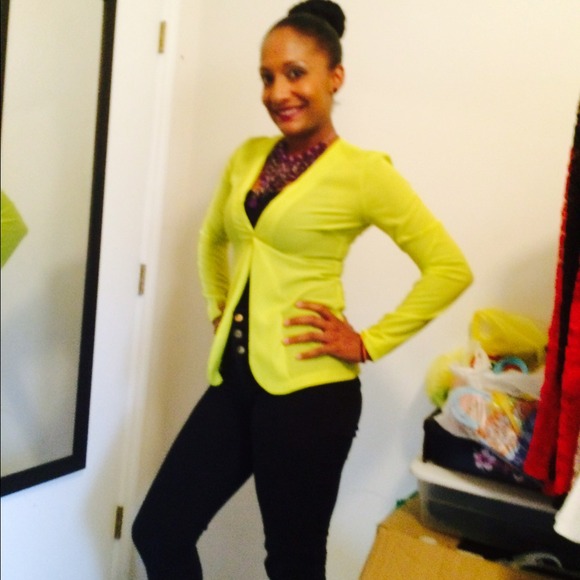 Yellow jacket