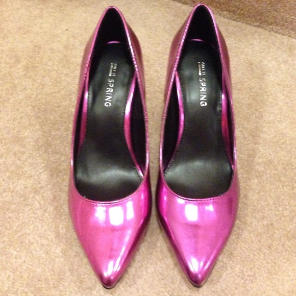 Fantastic finds. Aldo-- call it spring heel - Picture 2 of 4