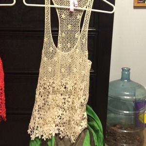 White floral lace tank