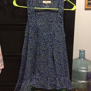 Blue floral tank