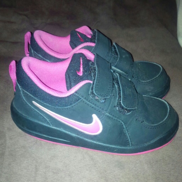Toddler Girls Nike size 10