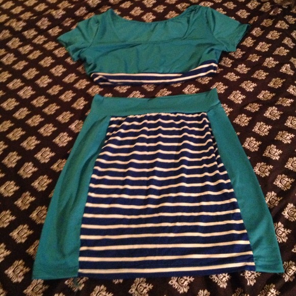 Striped 2 piece set - Picture 1 of 1