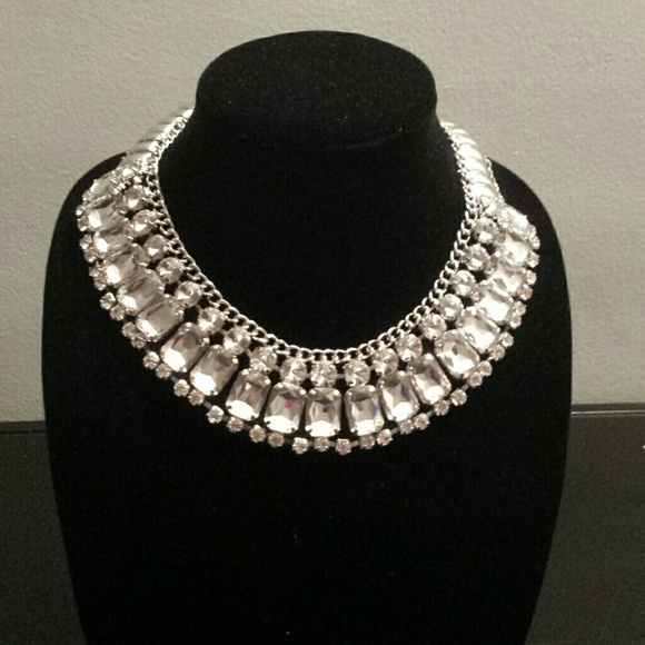 Gorgeous Traci Lynn Necklace