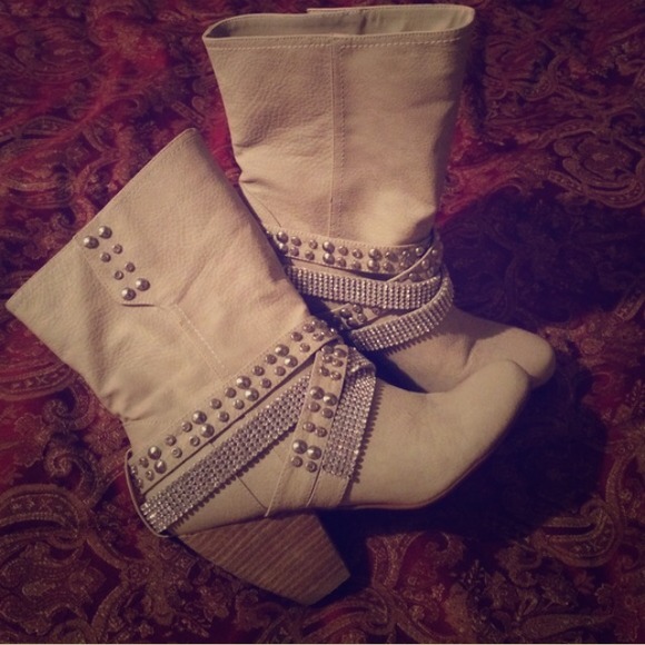 Bundle for @brjscott.