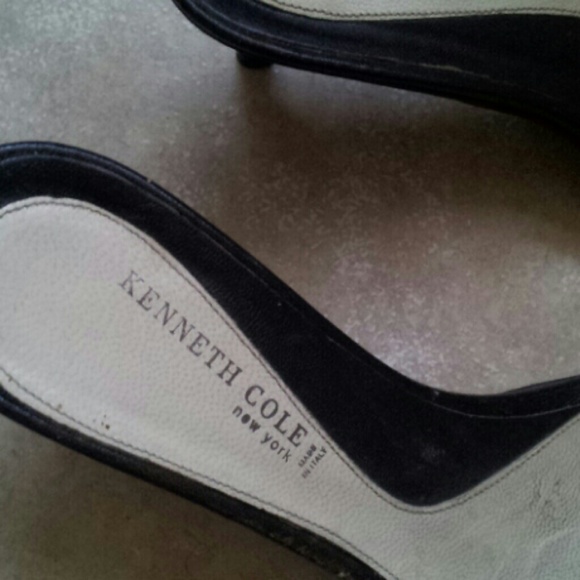 Kenneth Cole leopard print heels - Picture 2 of 4