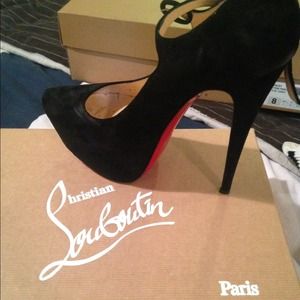 Loubs! Red bottoms