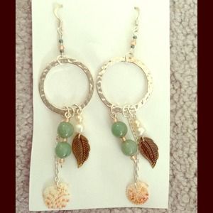 Handmade Hawaii shell earrings