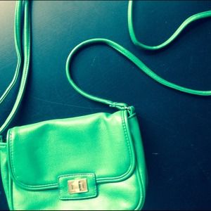H&M green satchel