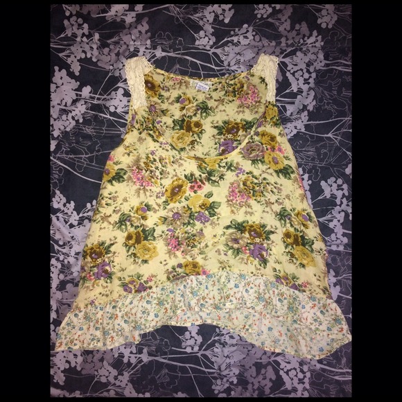 Floral crop top