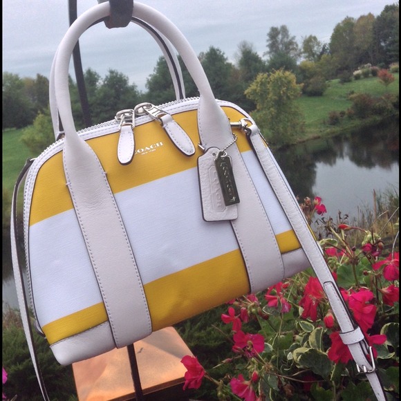 Coach Handbags - 🎉HOST PICK🎉Authentic Coach Satchel(NOT FACTORY)