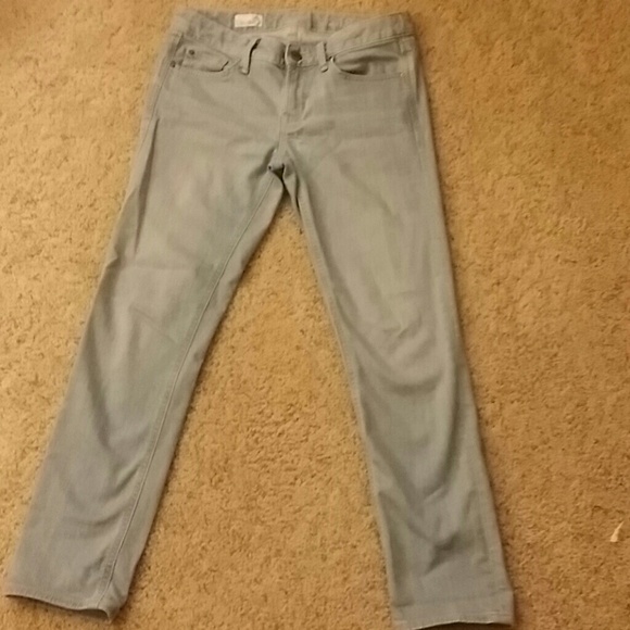Light wash like new jeans, perfect fit