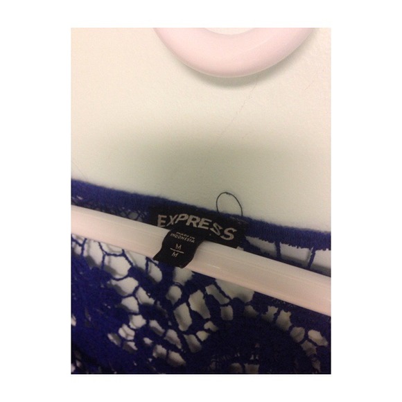 ❌Sold in Bundle❌Royal Blue Crochet Top - Picture 2 of 2