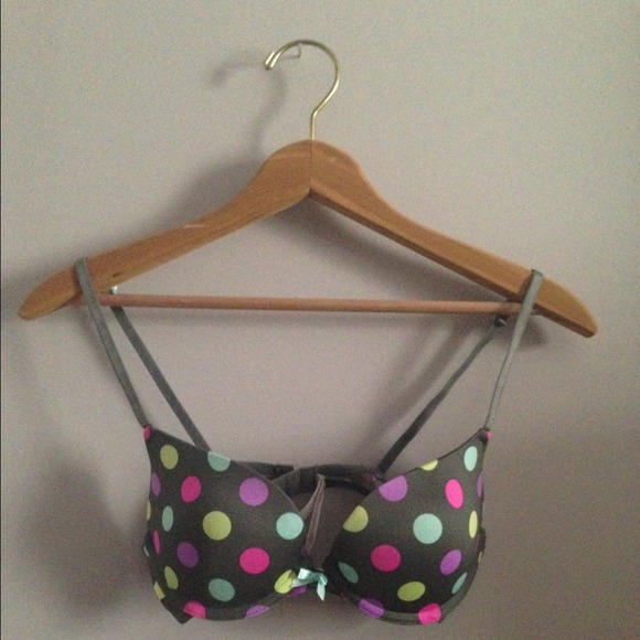 Push-up Bra - Picture 2 of 4