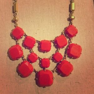 Stella & Dot Olivia Bib Necklace