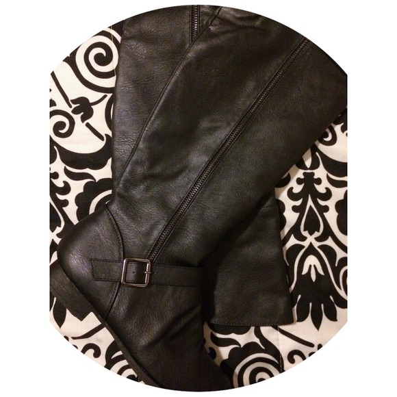 🚫keeping🚫Over the knee black booties🎀 - Picture 2 of 4