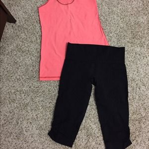 Lululemon in the flow crop