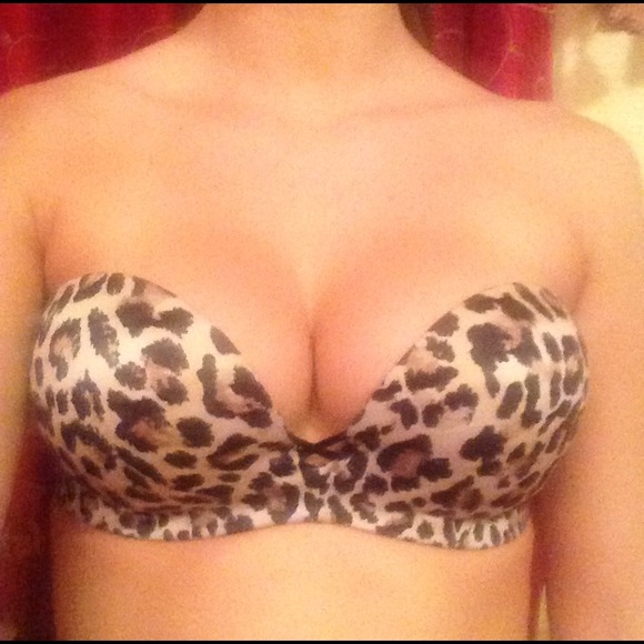 Victoria's Secret Miraculous Padded Strapless Bra