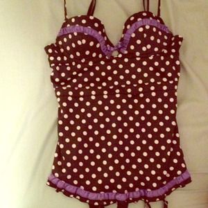 Black and white VS polka dot lingerie! Sexy!