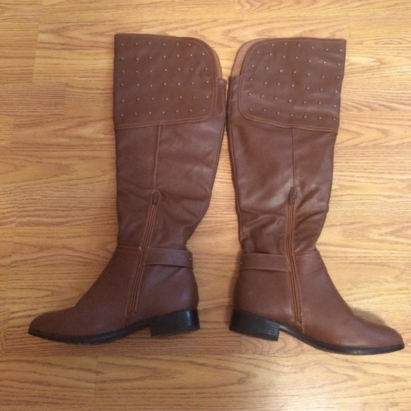 🐬SOLD🐬 KNEE HIGH BOOTS !!✅✨👢❤️ - Picture 2 of 4