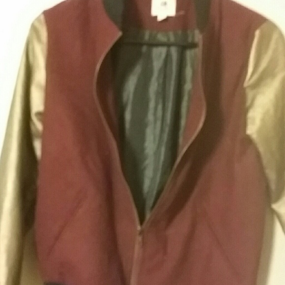 Jacket - Picture 3 of 3