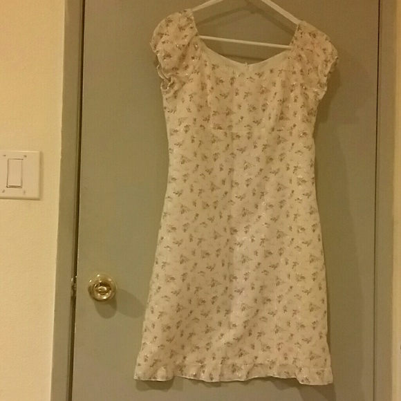 Dress with flower print