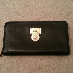Michael Kors Hamilton Clutch and Wallet