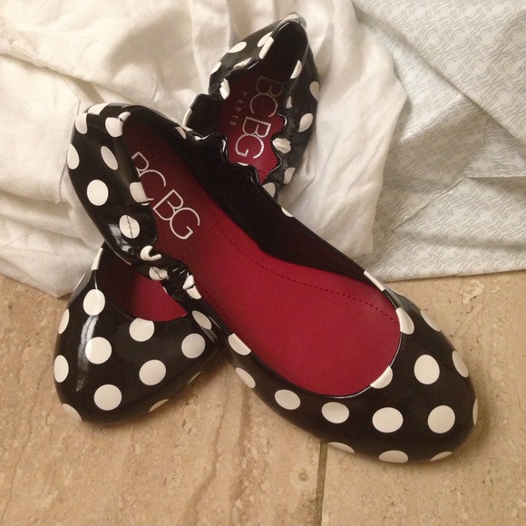 BCBG polka dot shoes SOLD - Picture 3 of 3