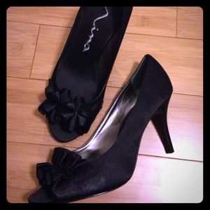 Peep-toe Heels (Nina)