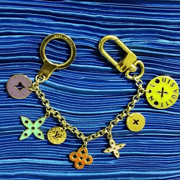 Louis Vuitton Multicolor Looping Chain Key Ring!!!