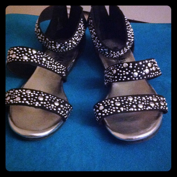 New MICHAEL by MK black gladiators