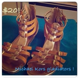 MICHAEL by MK brown gladiators size 5Y