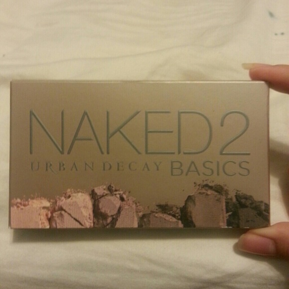 Urban decay naked basic 2