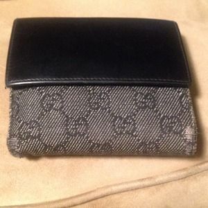 Gucci wallet