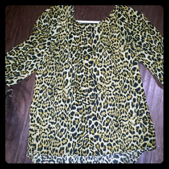 Leopard top with bow back